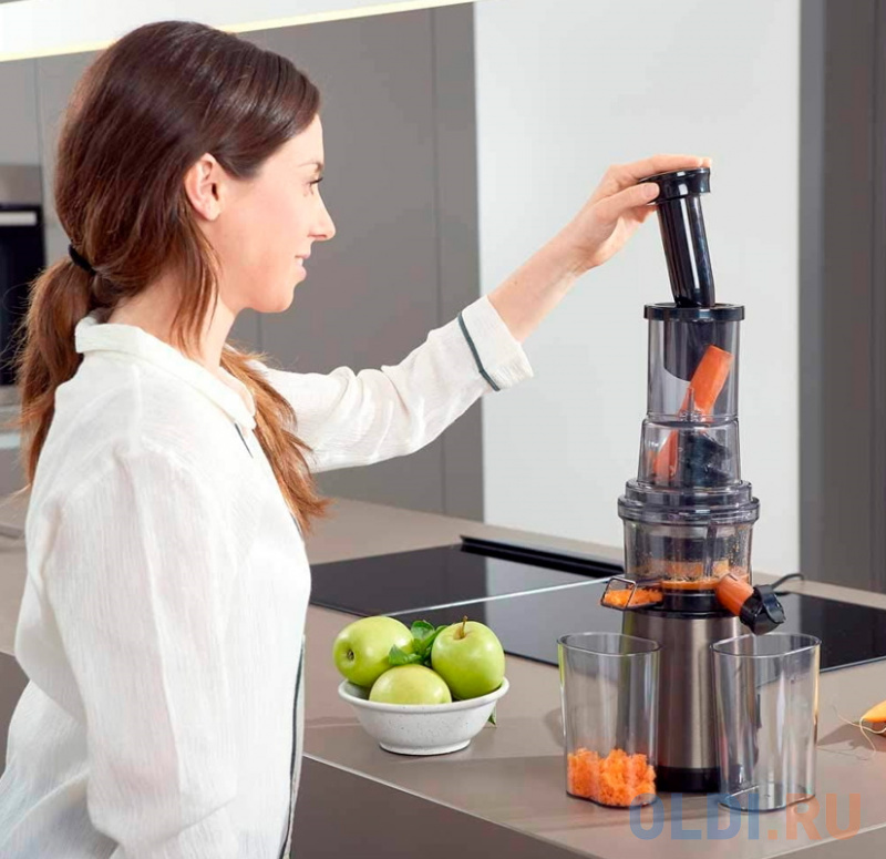 Соковыжималка Black+Decker BXJE200E 200 Вт чёрный нержавеющая сталь Соковыжималка Black+Decker BXJE200E 200 Вт чёрный нержавеющая сталь фото