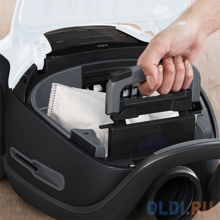 Пылесос Electrolux Pure D9 сухая уборка белый Пылесос Electrolux Pure D9 сухая уборка белый фото
