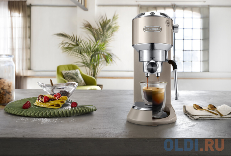 Кофеварка DeLonghi Dedica Arte EC885.BG 1300 Вт бежевый фото