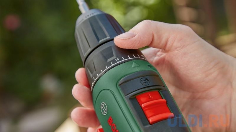 Дрель-шуруповёрт Bosch Universaldrill С АКБ фото