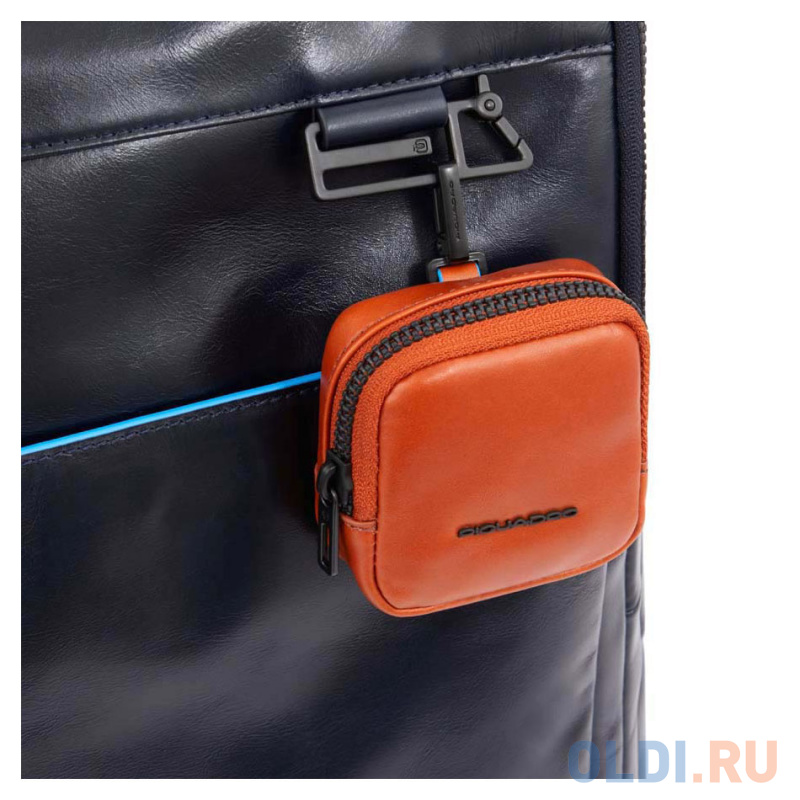 

Рюкзак Piquadro Blue Square Revamp CA4818B2V/BLU 17.5 л синий