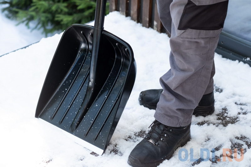 Лопата для уборки снега  с алюминиевым черенком Snow Plantic фото
