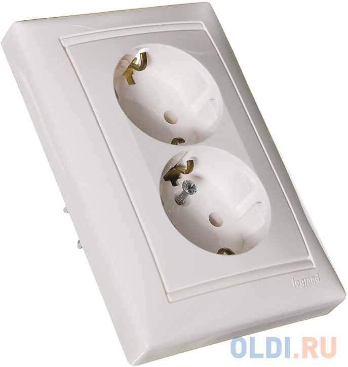 

Розетка Legrand Valena 16 А белый 774400
