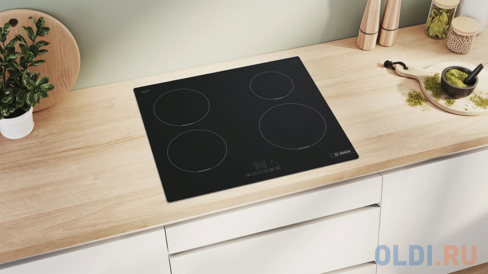 Варочная панель индукционная Bosch PUE611BB5D черный фото