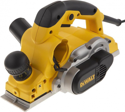   DeWALT D26500 1050 13500/  82  0-4  --