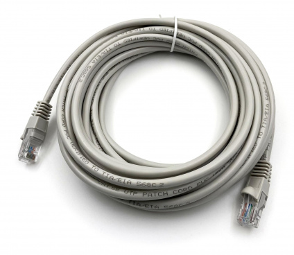  - Buro UTP 4  cat5E CCA molded 7  RJ-45 (m)-RJ-45 (m)  -