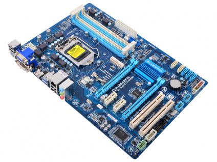    GIGABYTE GA-Z77-DS3H  