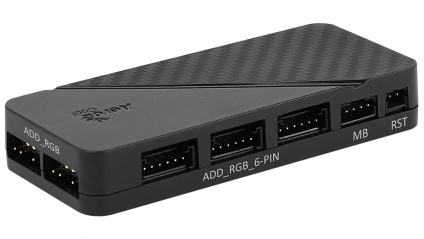  Hub Aerocool H66F / 6-port hub with PWM / connection of six 6-pin addressable RGB fans  